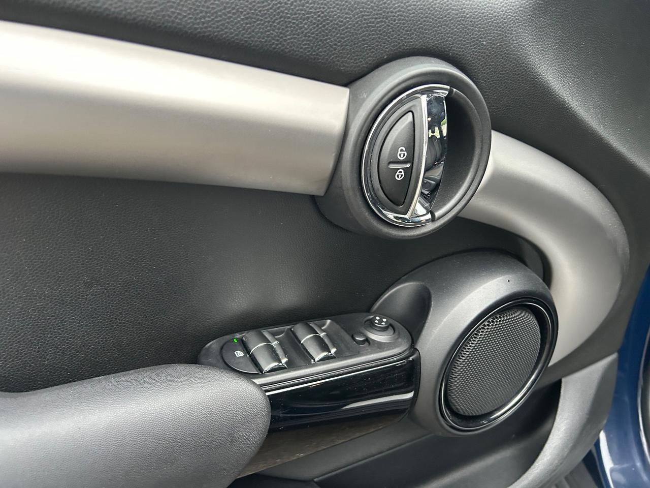 Mini 1.2 One 75 kw 5 porte TETTO APRIBILE