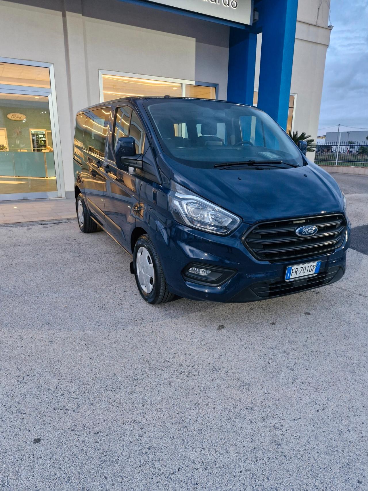 Ford Tourneo Custom 320 2.0 TDCi 130CV PC Trend