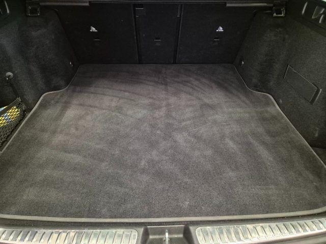 MERCEDES-BENZ C 200 d Mild hybrid S.W. Avantgarde N1 Autocarro