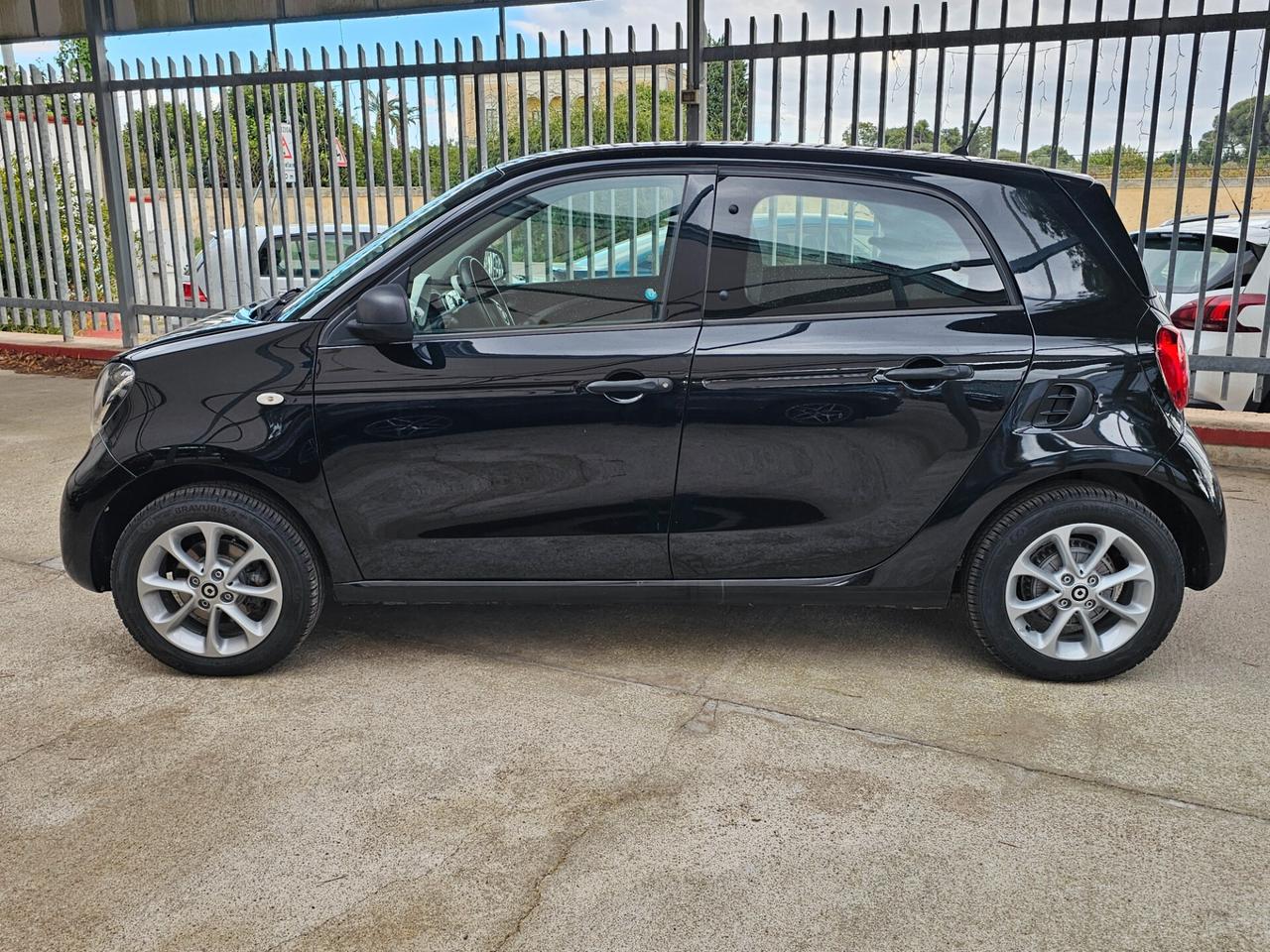 Smart ForFour 70 1.0 Prime