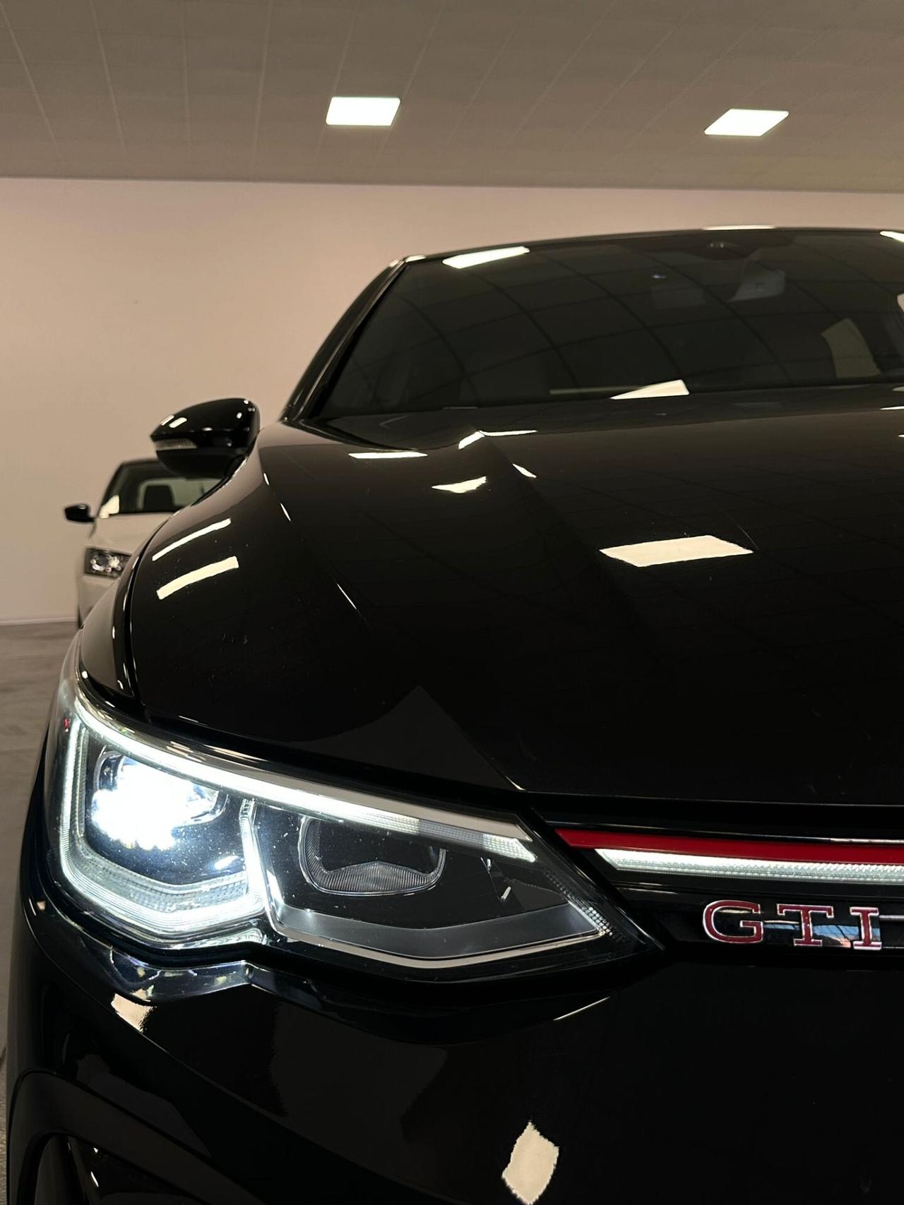 Volkswagen Golf 2.0 TSI 245CV GTI TOTAL BLACK TETTO 2022