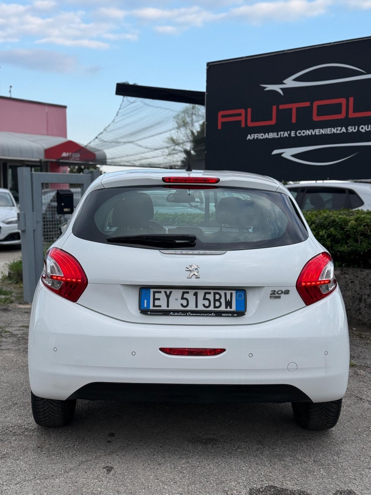 Peugeot 208 1.6 e-HDi 92 OK NEOPATENTATI5 porte Allure
