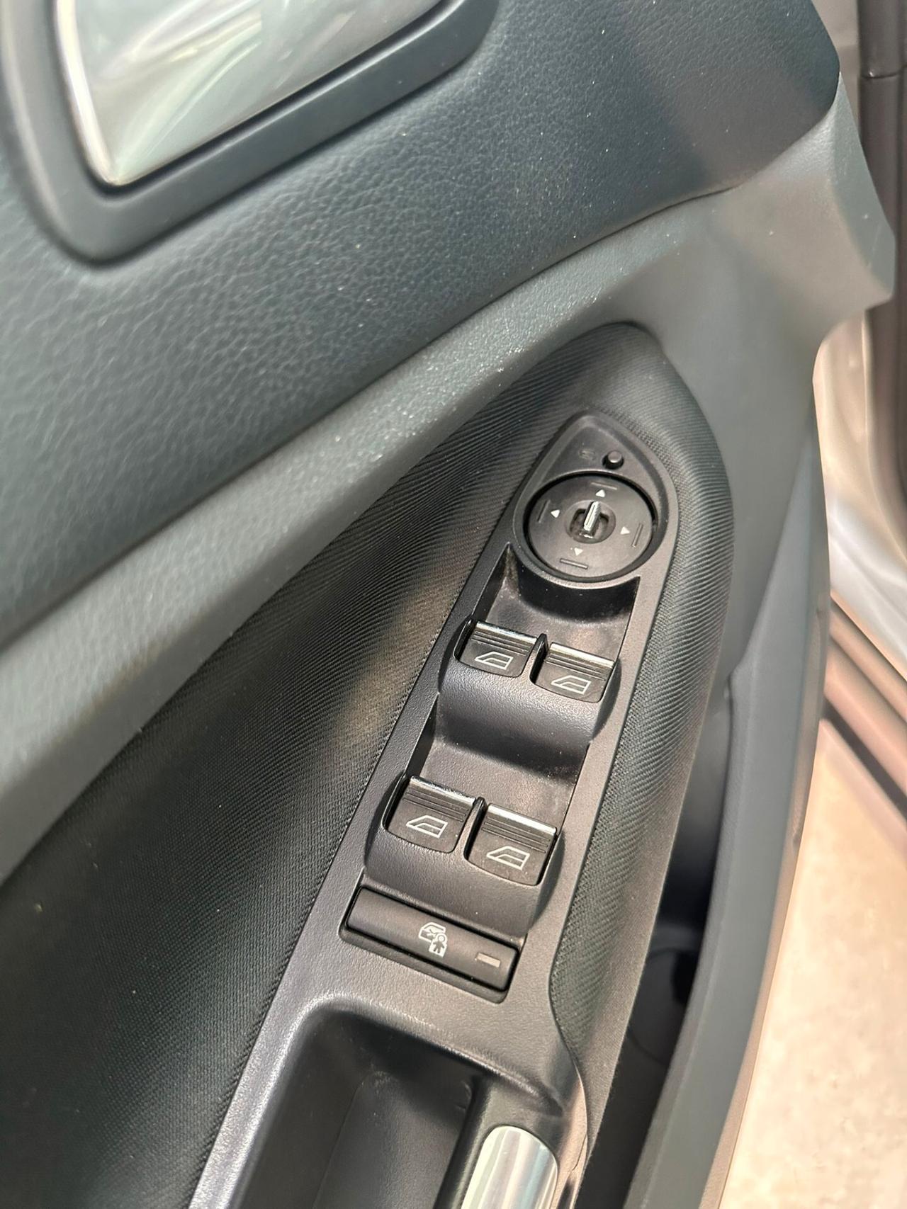 Ford C-Max 2.0 TDCi 163CV Titanium