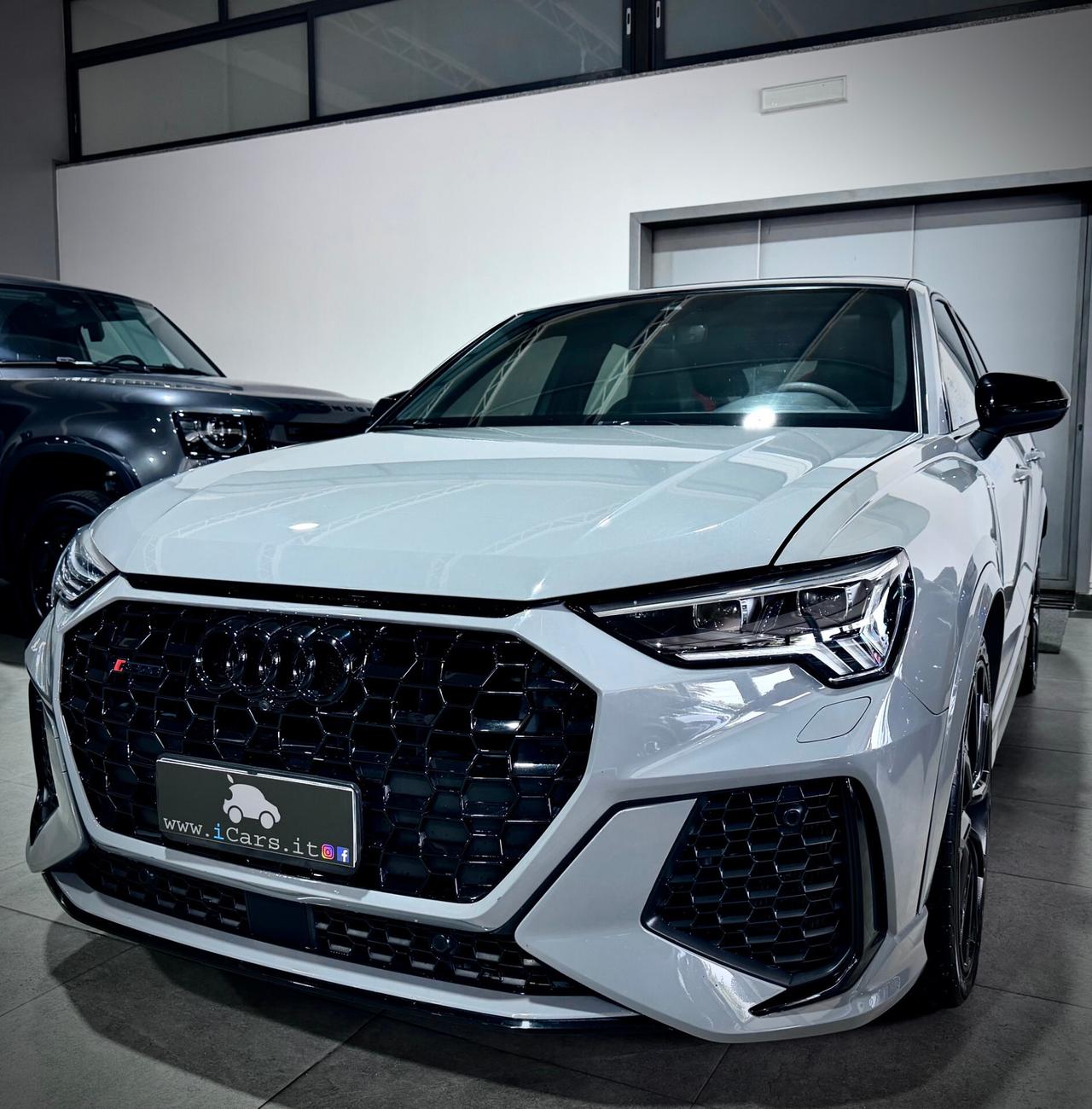 Audi RSQ3 SPBK 2.5 TFSI 400CV S-Tronic