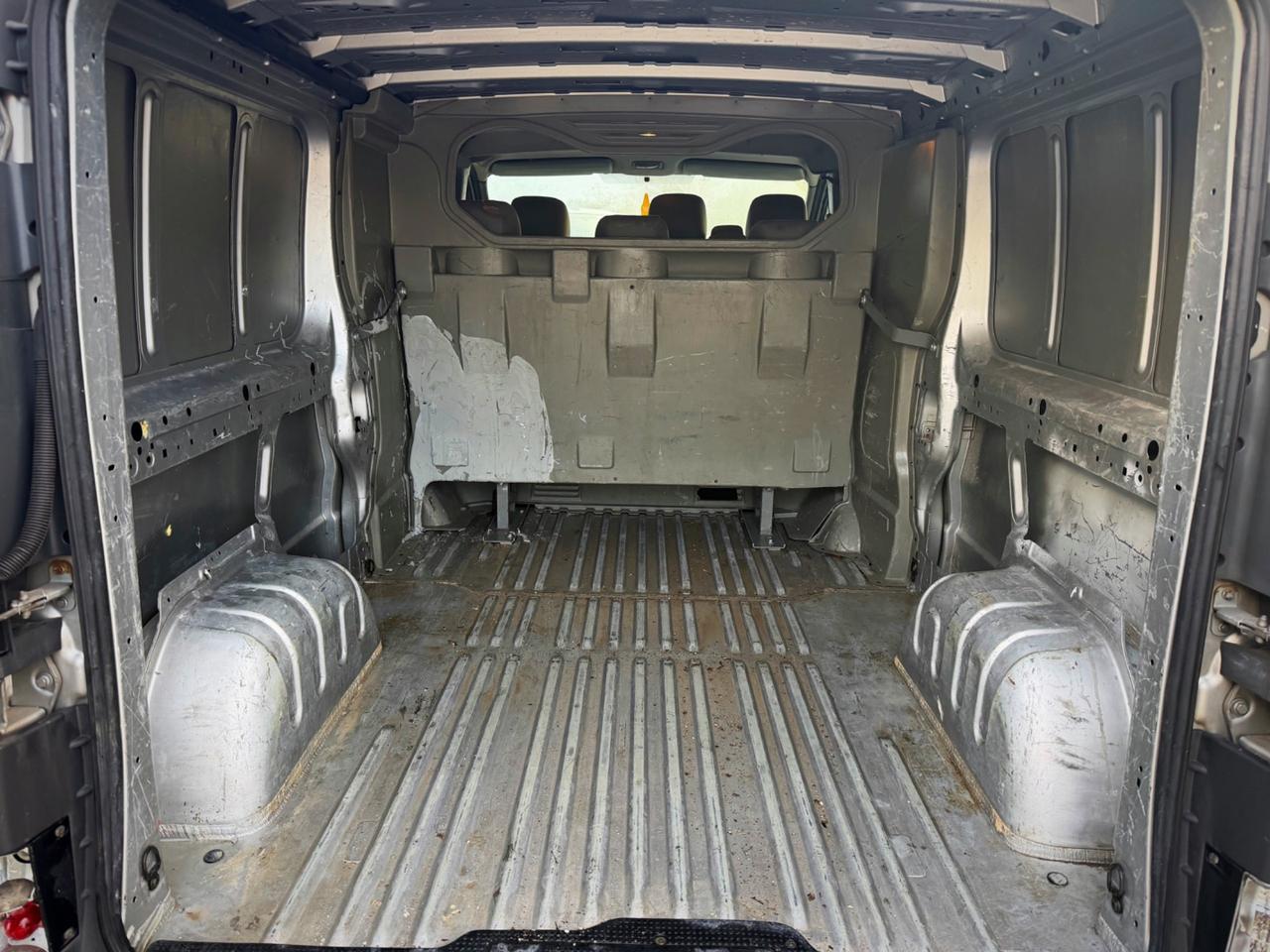 Opel Vivaro 27 1.9 CDTI/100CV PC-TN Combi