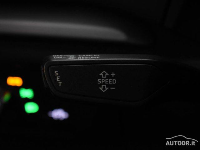 AUDI A3 SPB 2.0 35 TDI S-Tronic Admired S-Line, LED, Navi