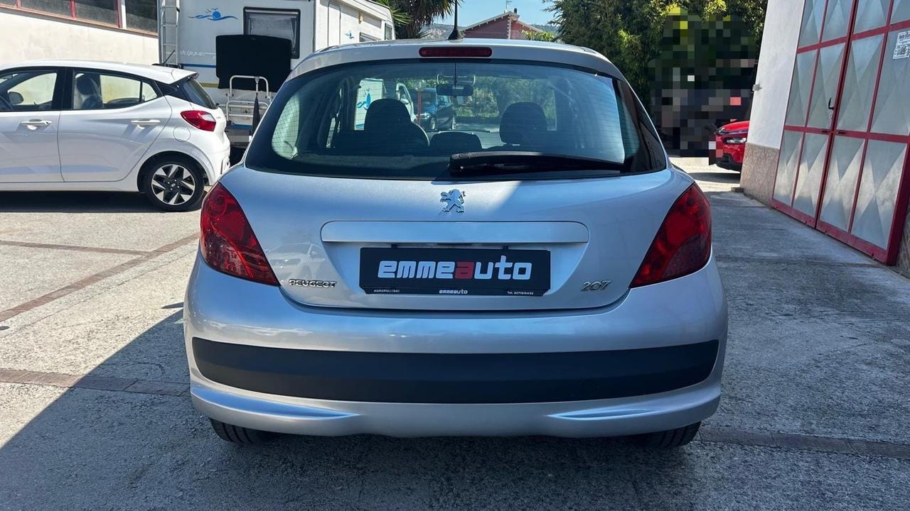 Peugeot 207 1.4 HDi 70cv 93.000km