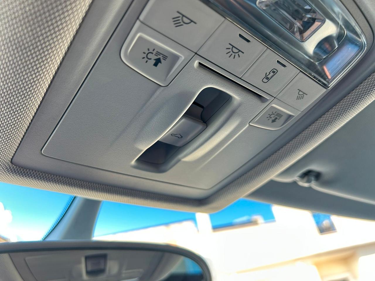 Audi Q3 2.0 TDI 140Cv STRONIC TETTO Km129.000-2015