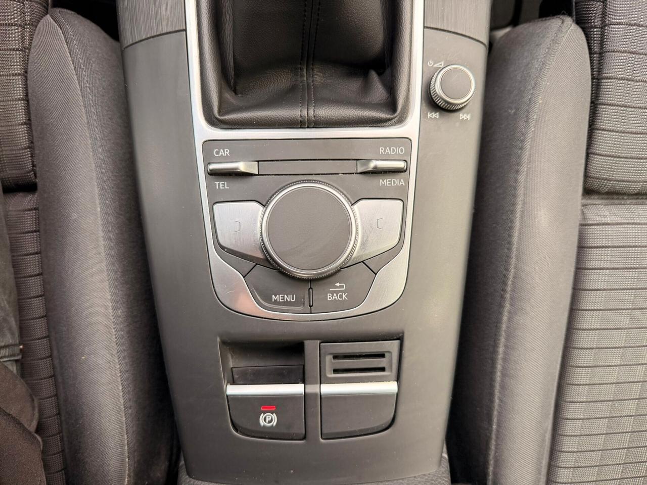 A3 SPB 1.6 TDI Business 110cv