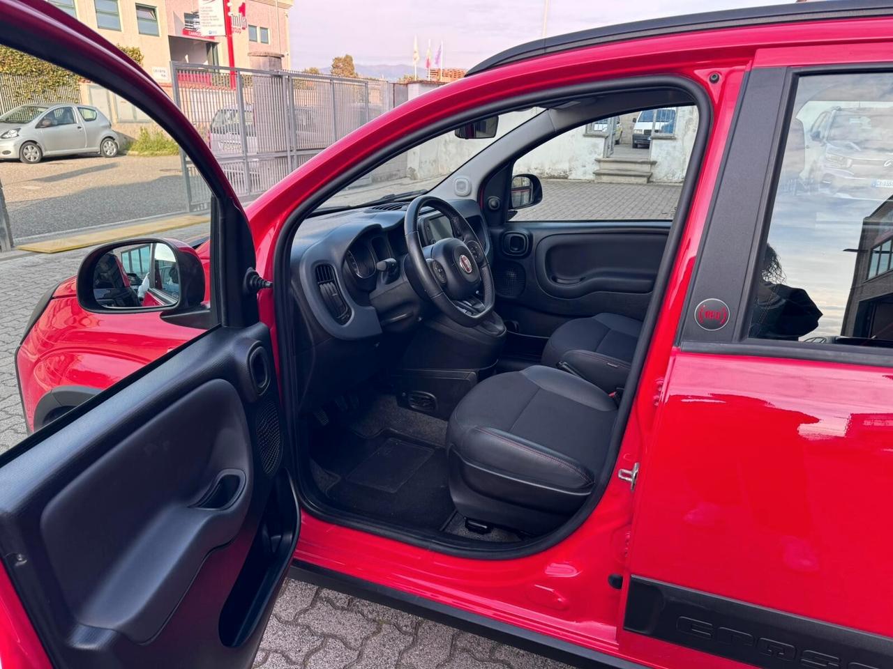 Fiat Panda Pandina 1.0 FireFly 65 CV Hybrid Cross