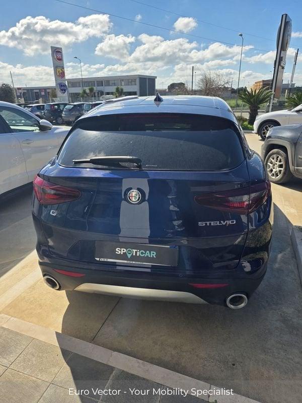 Alfa Romeo Stelvio 2.2 Turbo Diesel 210CV AT8 Q4 Executive