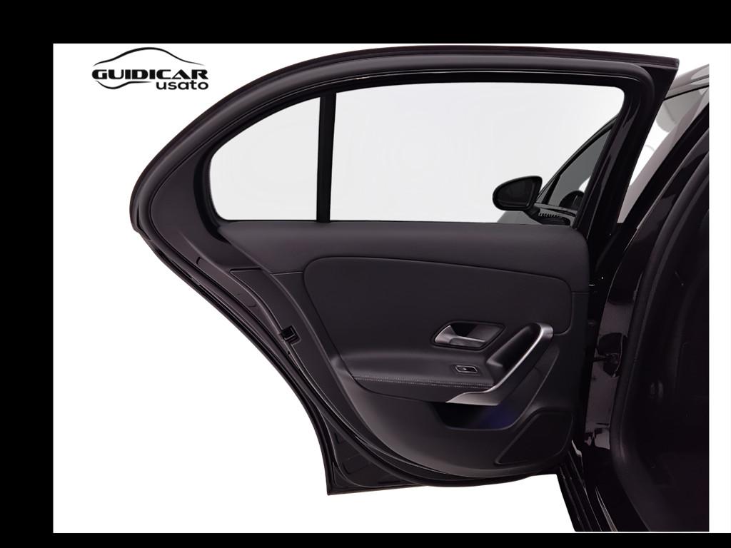 Mercedes-Benz Classe A - W177 2023 - A 180 Progressive Advanced Plus auto