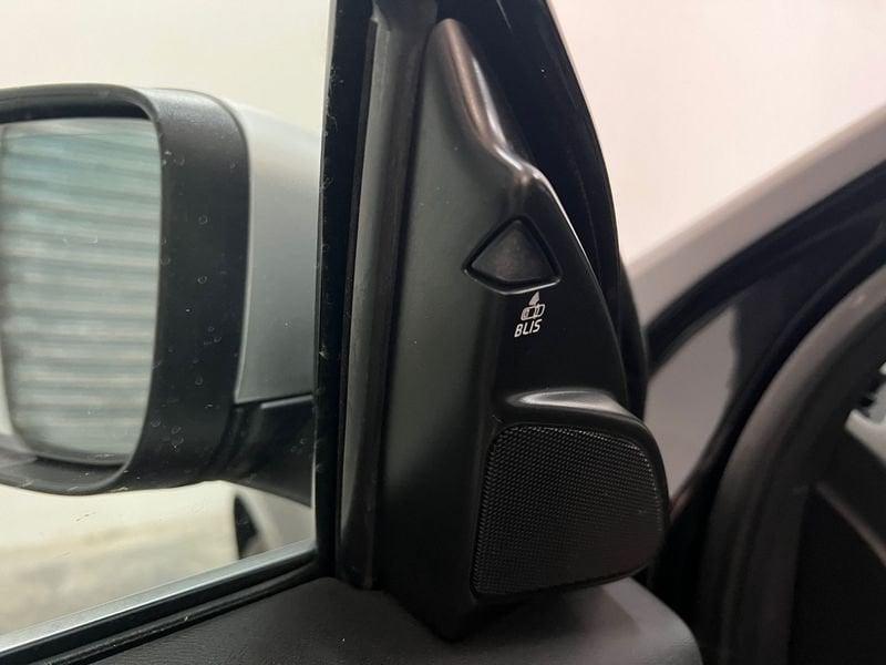 Volvo XC60 D4 190cv Geartronic R-Design Kinetic