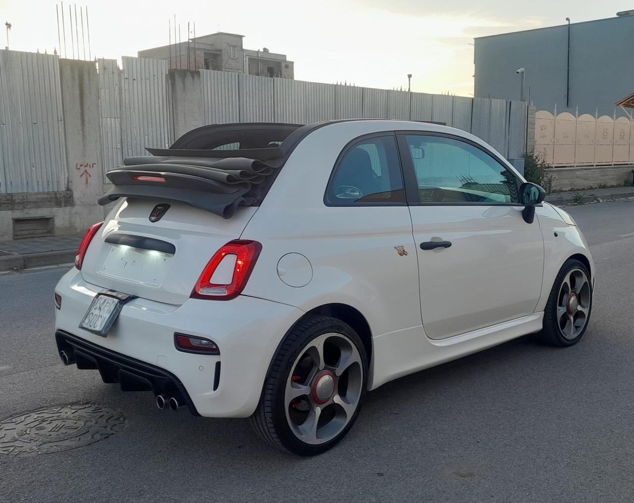 Fiat 500 Abarth cabrio 1.4 benz 140 cv automatica