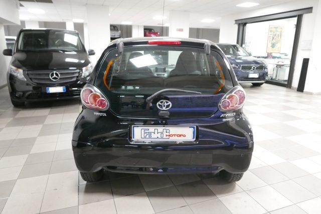 TOYOTA Aygo 1.0 12V VVT-i 5 porte Active Connect