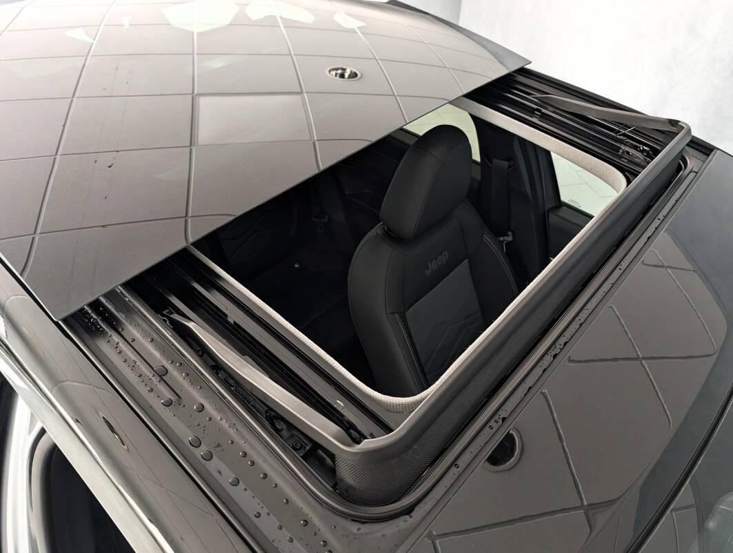 Jeep Avenger 1.2 t. Summit fwd 100cv