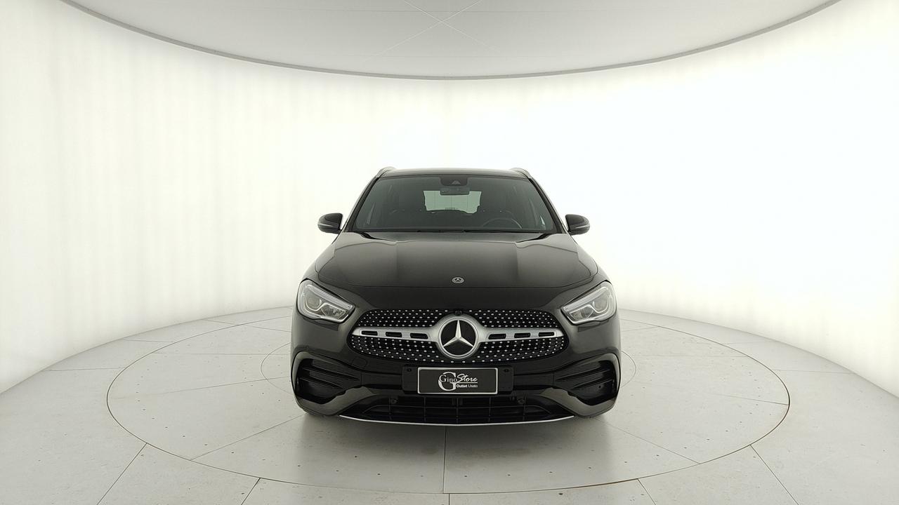 Mercedes-Benz GLA 200 d Premium 4matic auto