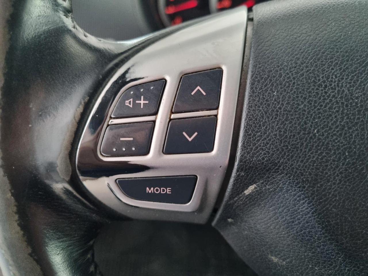 Mitsubishi L200 2.5 DI-D/178CV DC Intense Plus