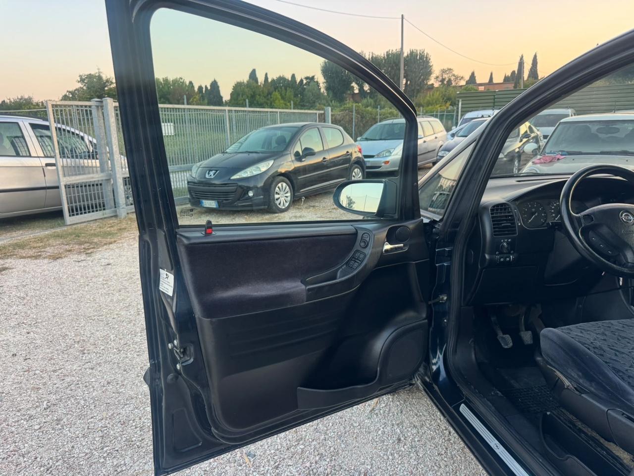 Opel Zafira 1.6 16V cat Eco M Elegance