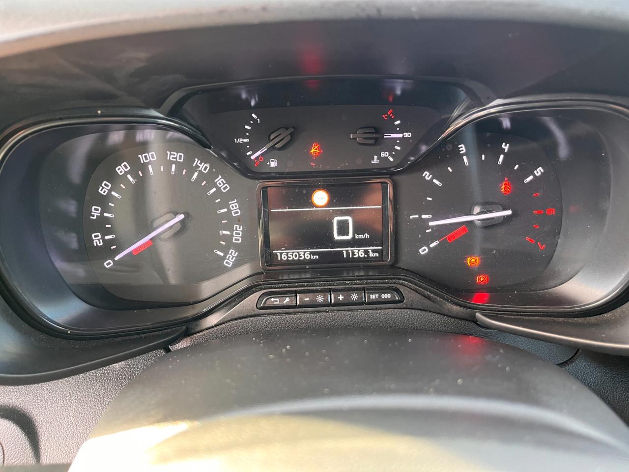 CITROËN BERLINGO XL CLUB 1.5 BLUEHDI 130 CV - FURGONE