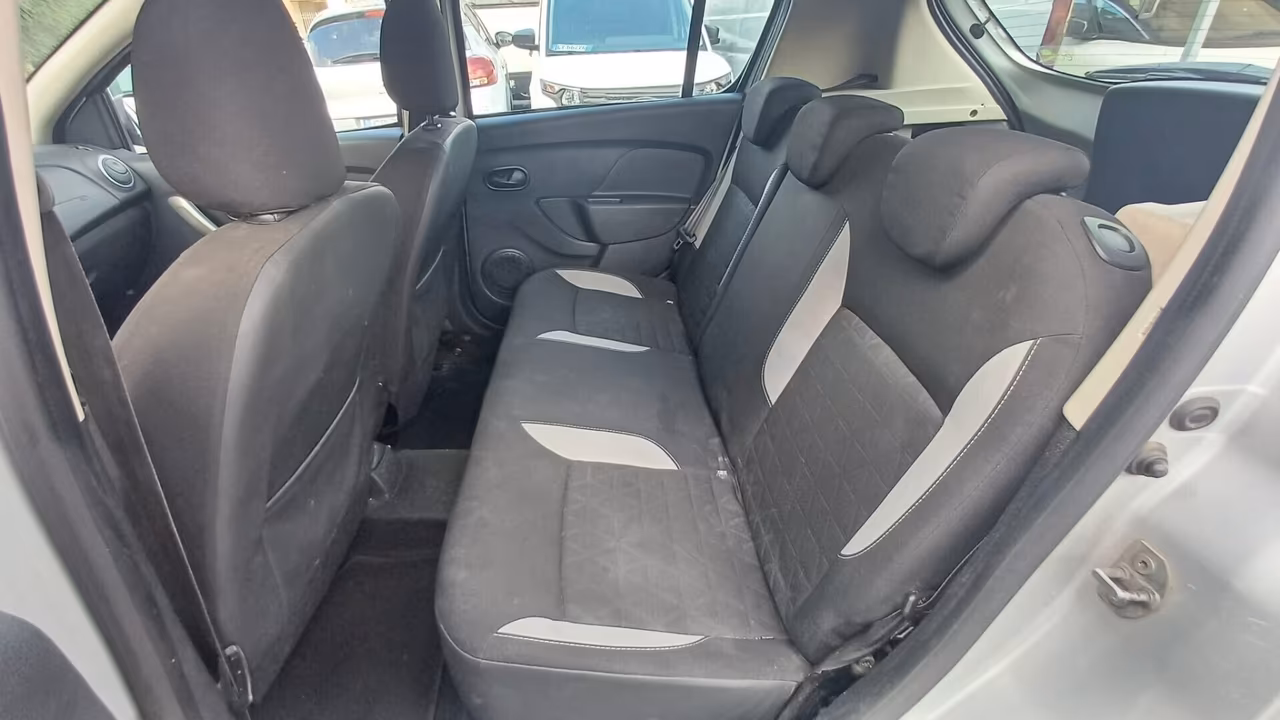 Dacia Sandero Stepway 1.5 dCi 8V 90CV motore revisionato.