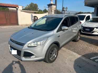 Ford Kuga 2.0 TDCI 140 CV 4WD Powershift Titanium
