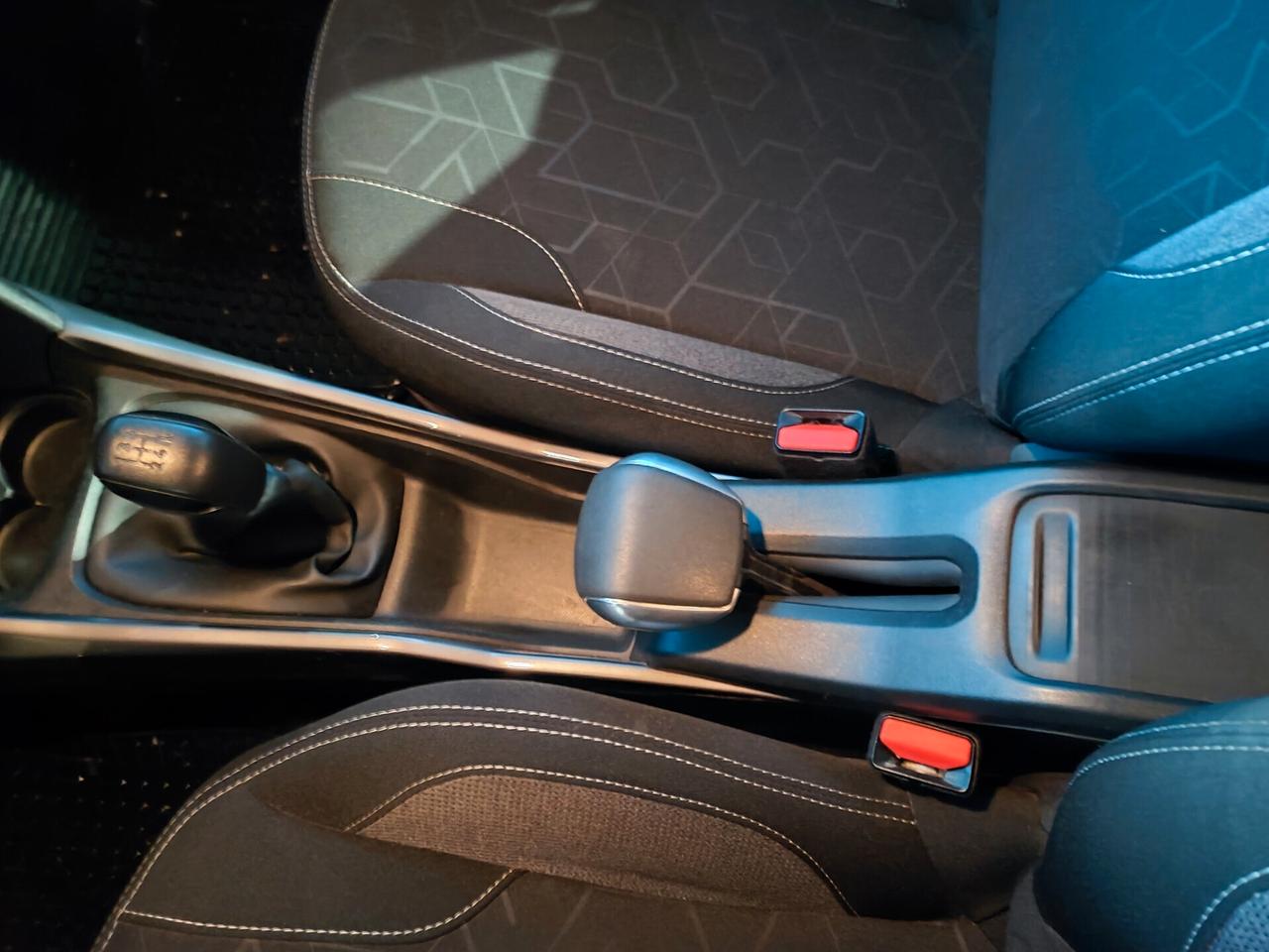 Peugeot 2008 BlueHDi 100 S&S Black Matt