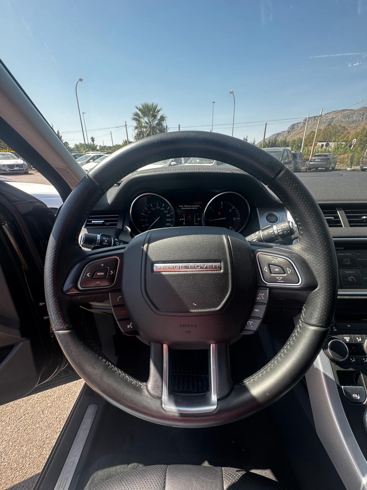 Land Rover Range Evoque 2.2 TD4 5p. Dynamic