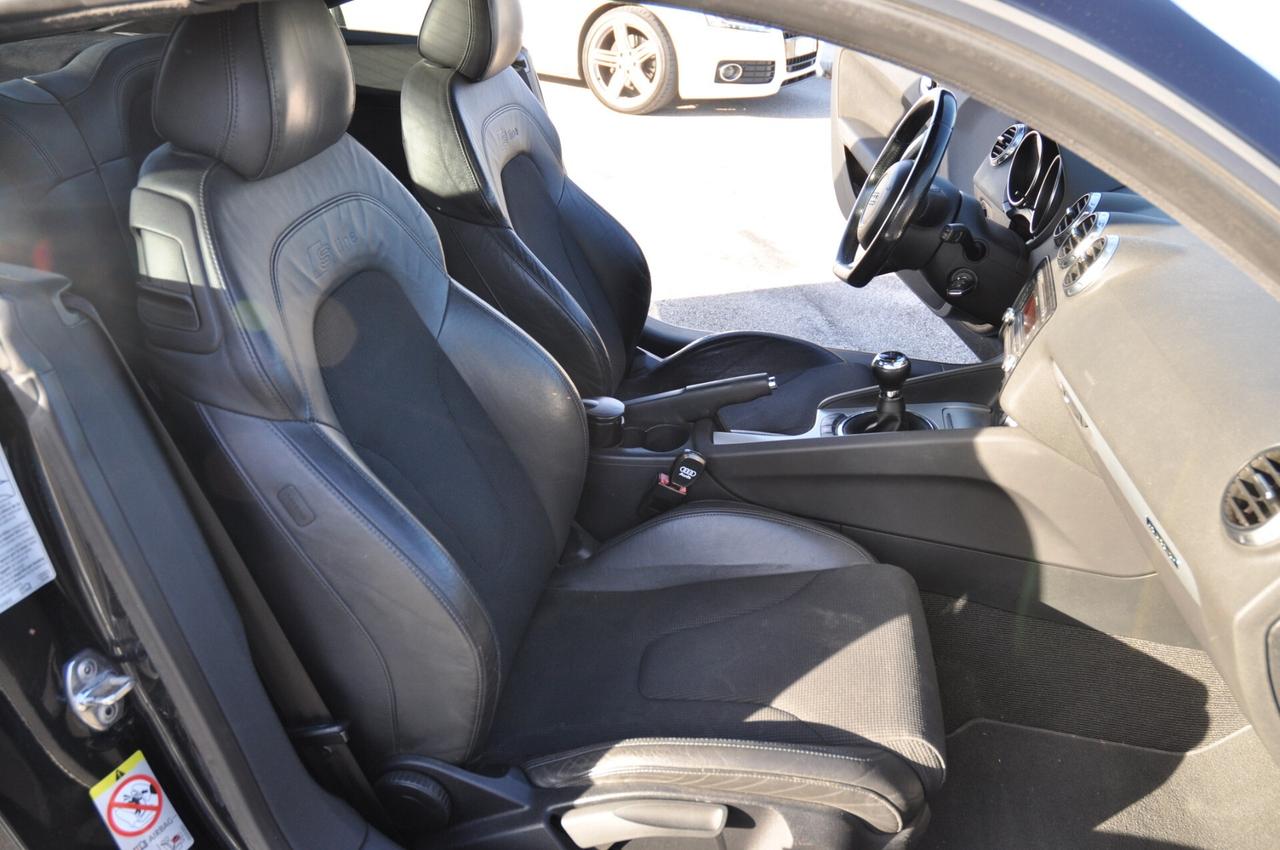 Audi TT Coupe 2.0 TDI Quattro S-Line