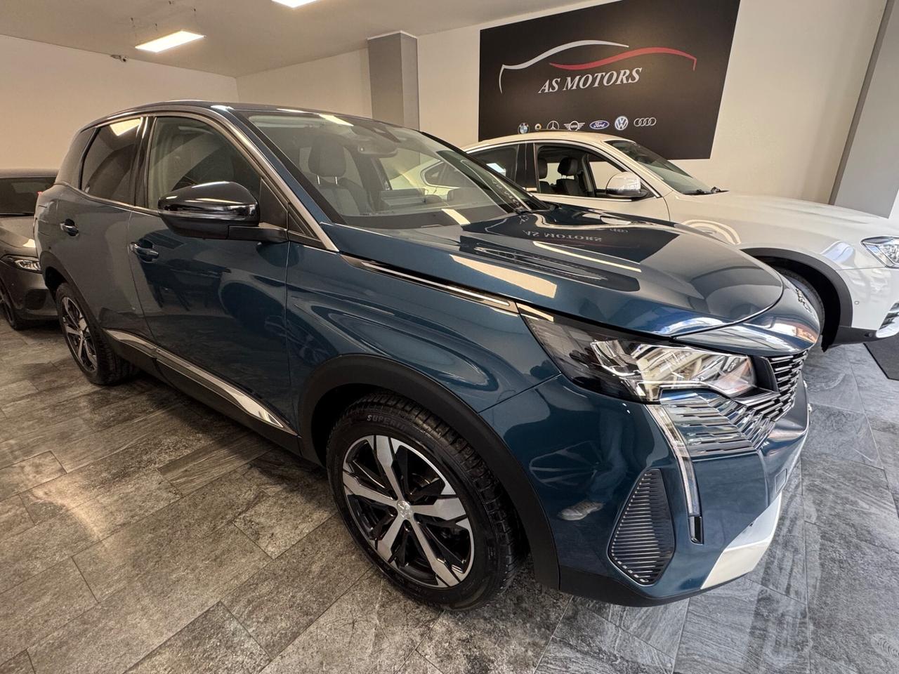 PEUGEOT 3008 1.5 131 ALLURE MY23