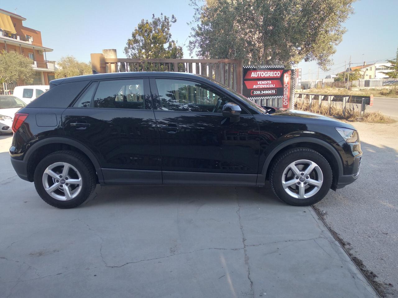 Audi Q2 30 TDI Business
