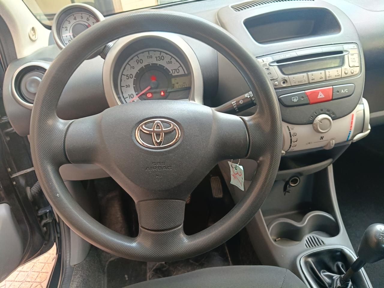 TOYOTA AYGO 1.0 5PORTE-NEOPATENTATI-Euro3890
