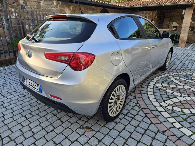 ALFA ROMEO Giulietta 1.6 JTDm-2 105 CV Distinctive