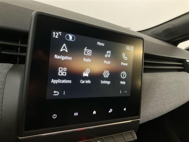 RENAULT Clio 1.0 TCe Techno