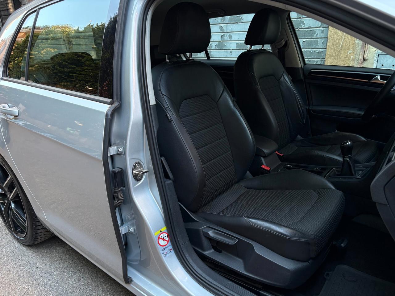 Volkswagen Golf 1.4 TSI 122cv - PREZZO REALE