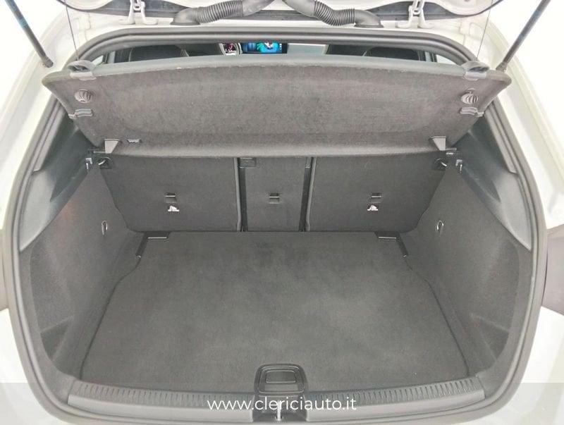 Mercedes-Benz Classe A A 180 d AMG Line Premium Plus auto