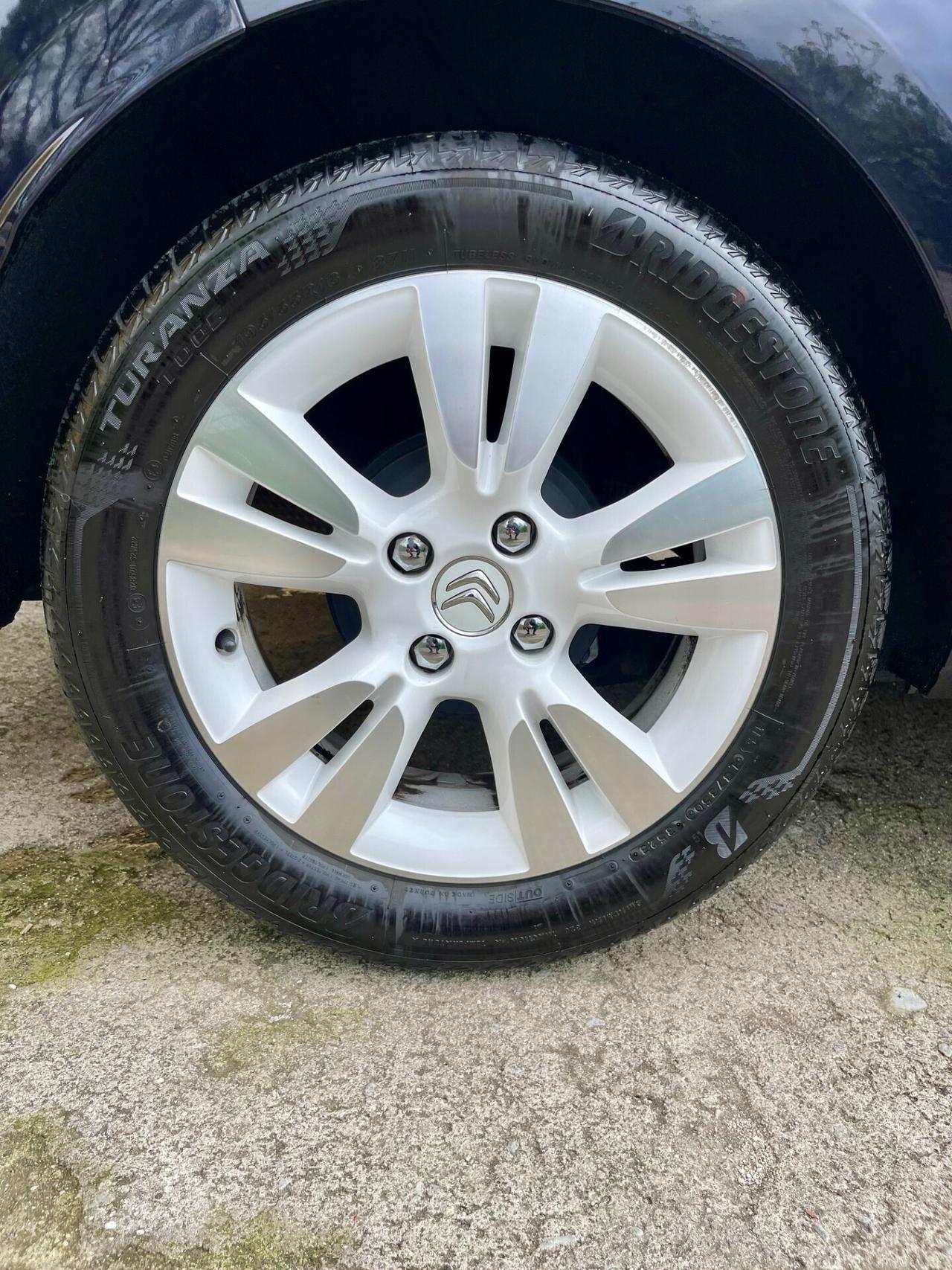 DS3 1.2 VTi 60kw SOCHIC OK NEOPATENTATI 67000Km