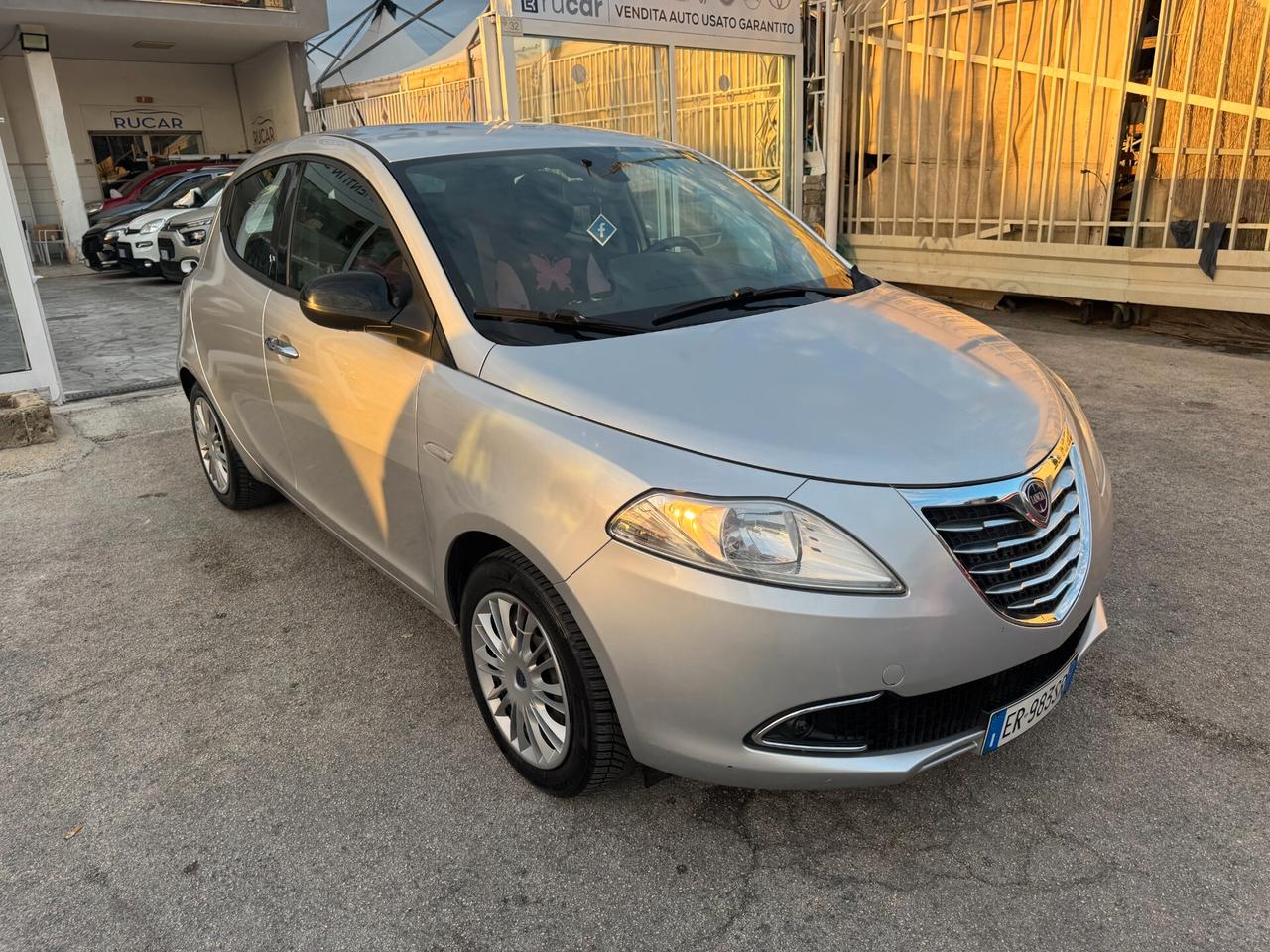 Lancia Ypsilon 1.2 GPL ECOCHIC 2013