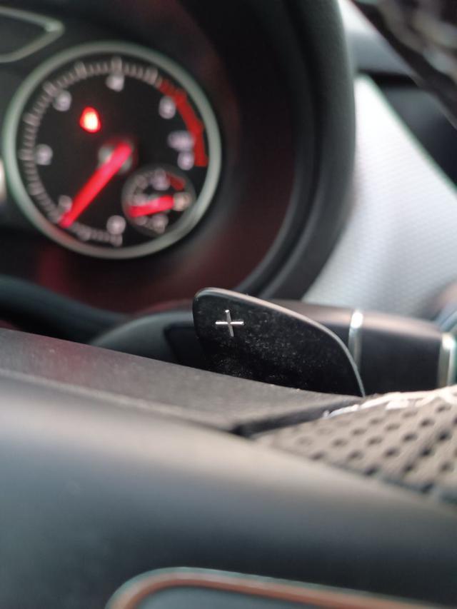 MERCEDES-BENZ B 180 d Automatic Sport