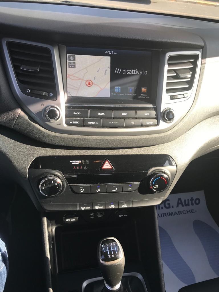 Hyundai Tucson 1.7 CRDi 115 CV 85 KW Sound Edition