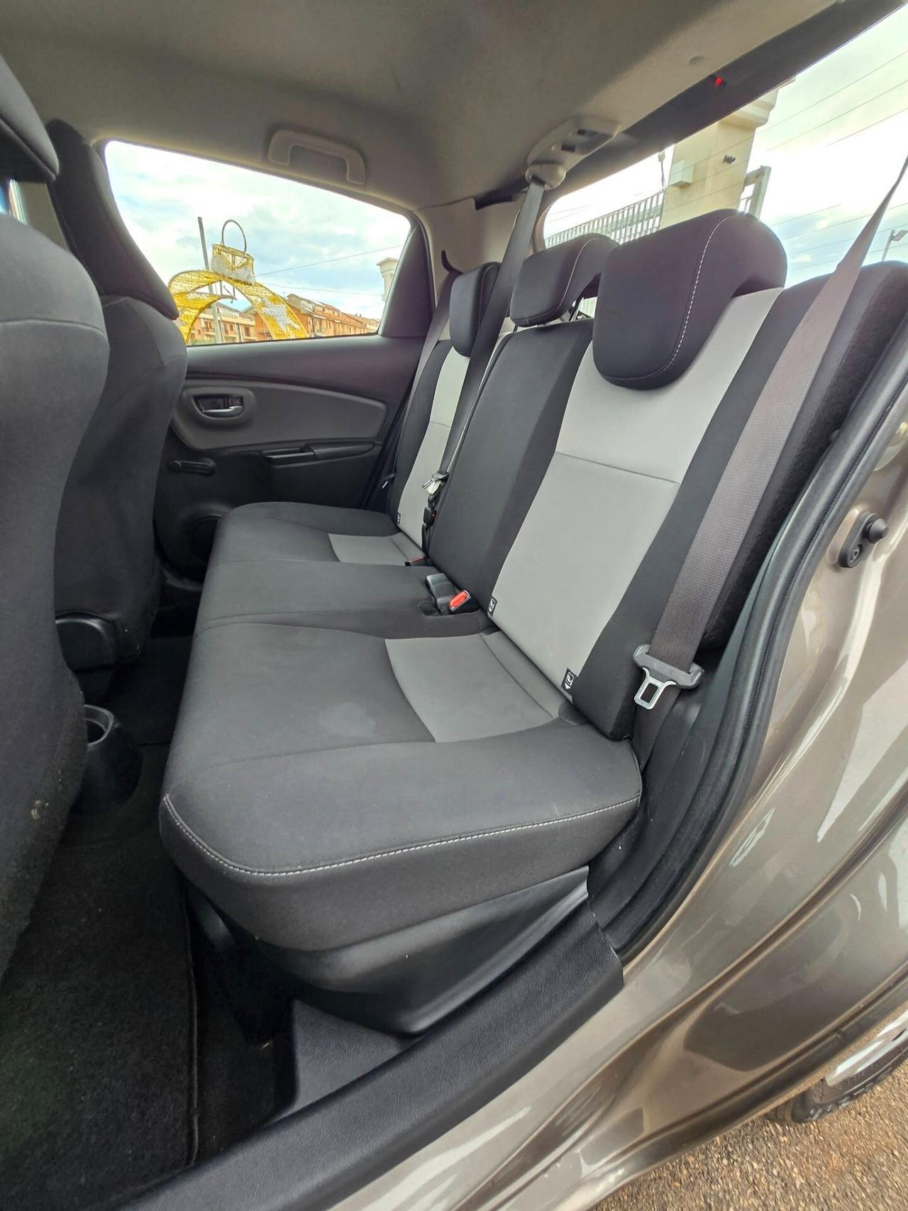 Toyota Yaris 1.5 Hybrid 5 porte Active