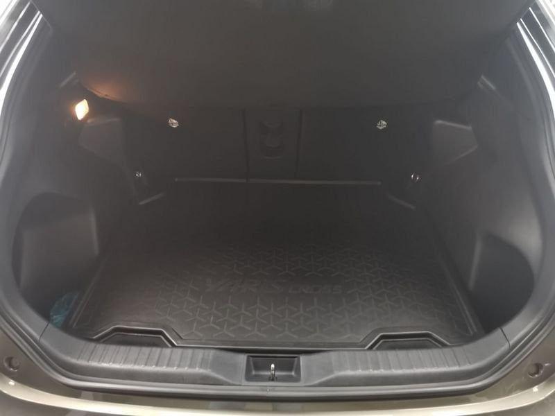 Toyota Yaris Cross 1.5H (116 CV) E-CVT Adventure