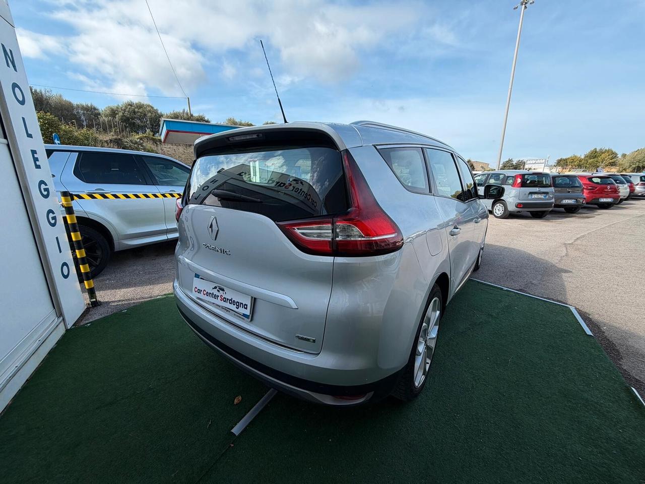 Renault Grand Scenic dCi 8V 110 CV EDC Energy Intens