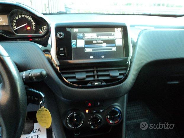 Peugeot 2008 BlueHDi 75 Active