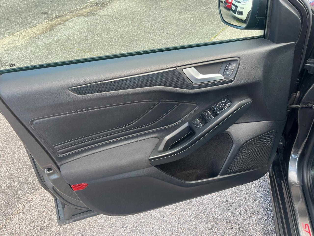 Ford Focus 1.5 TDCi 120 CV Start&Stop SW ST Line