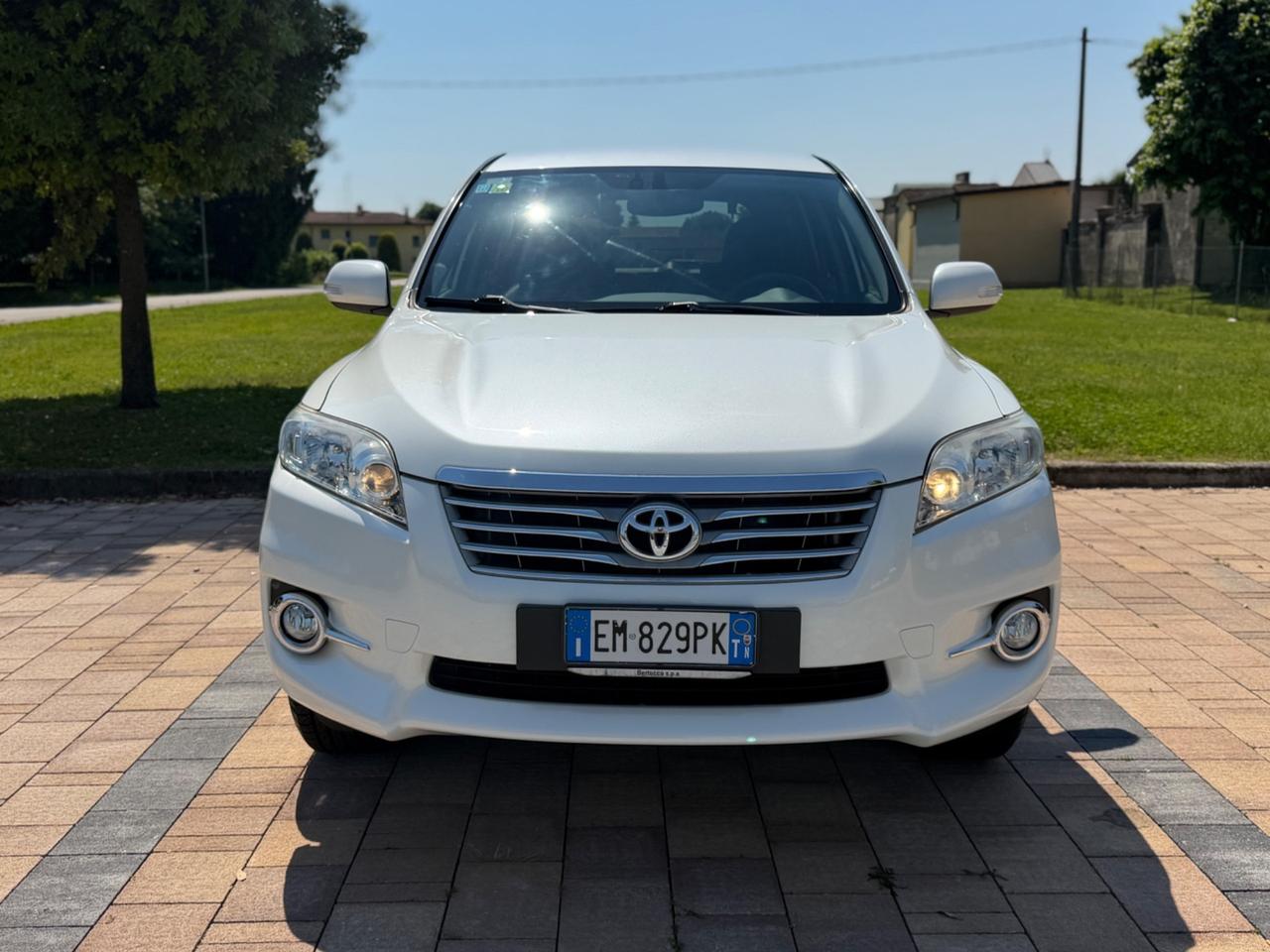 Toyota RAV 4 RAV4 Crossport 2.2 D-4D 150 CV Lounge
