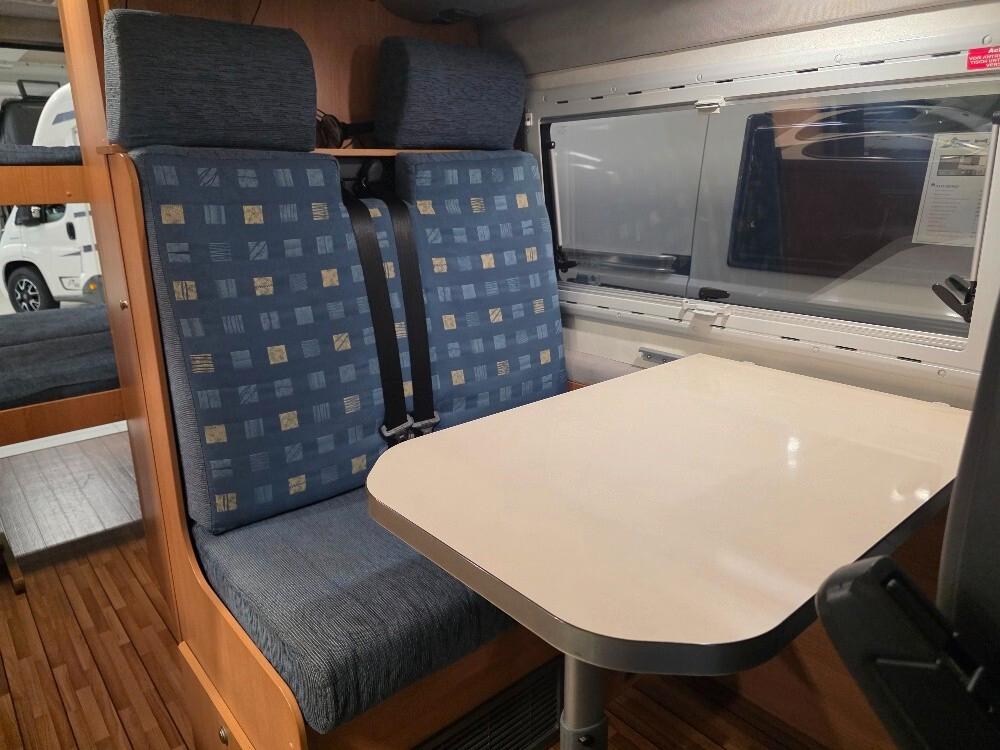 CAMPER VAN WEINSBERG COSMOS