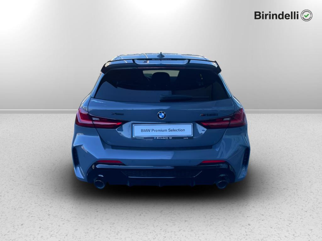 BMW Serie 1 (F40) - M 135i xDrive