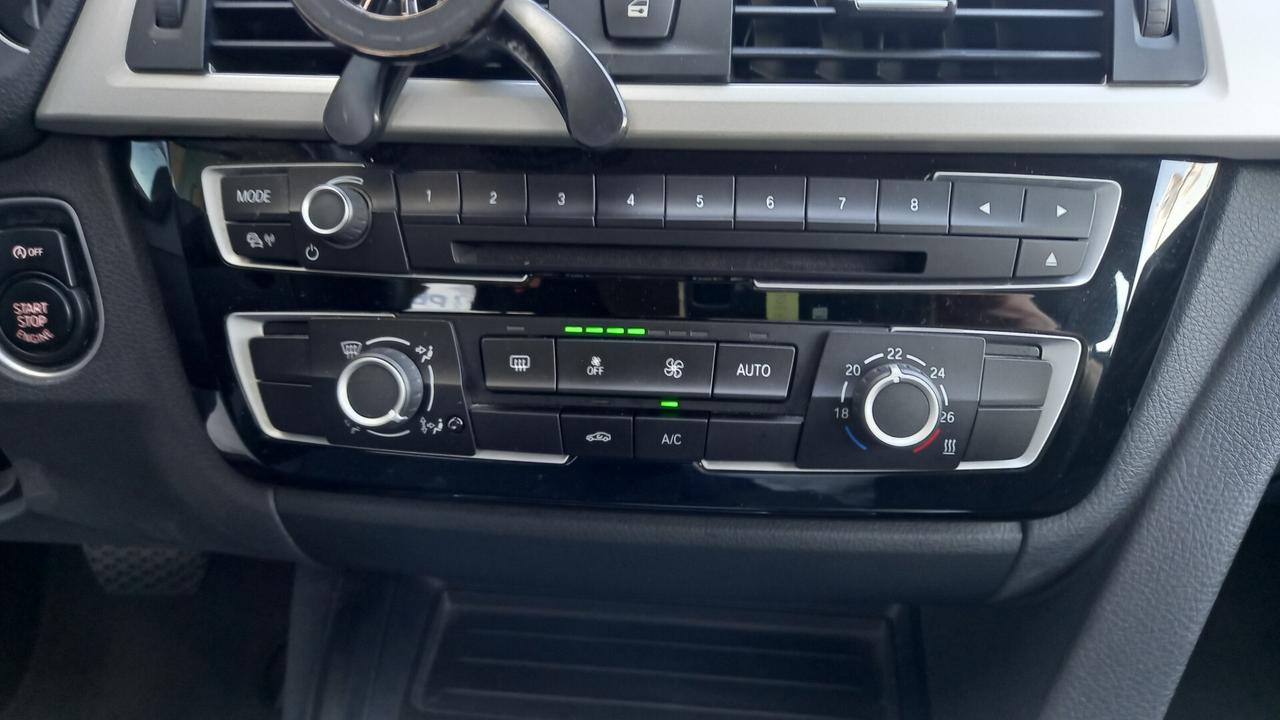 Bmw 318 318d Touring Business Advantage aut.