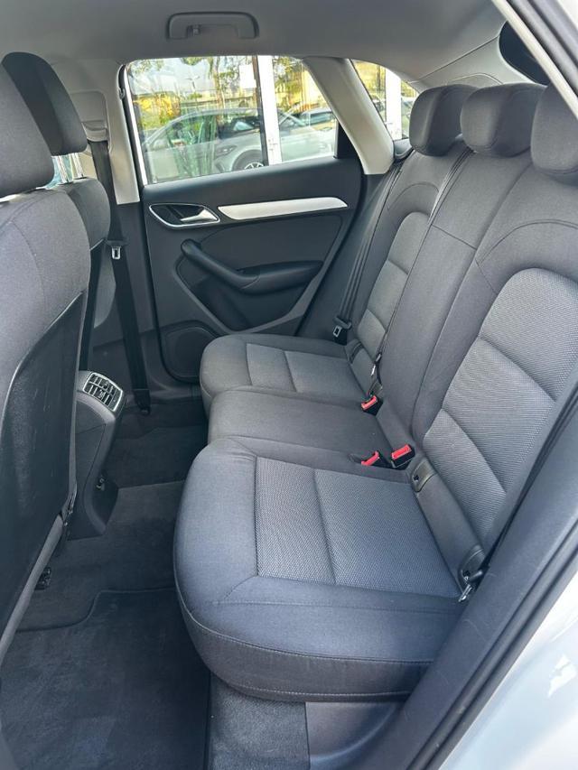 AUDI Q3 2.0 TDI 120 CV Business NEO PATENTATI